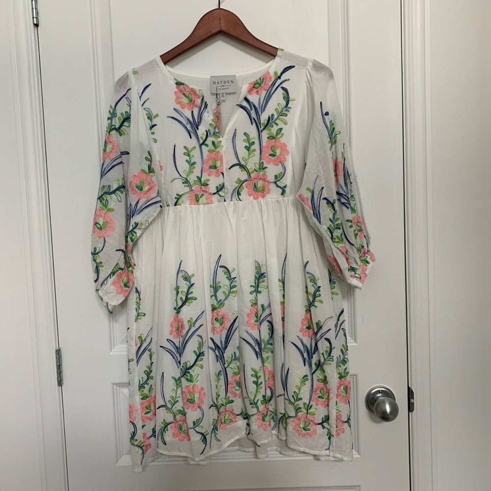 Hayden Los Angeles Tall Floral 3/4 Sleeve Dress